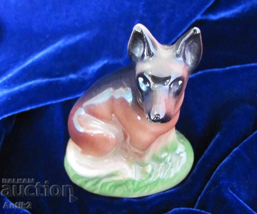 Old Porcelain Figure Dog - 5 Old Porcelain Figure Dog - 5