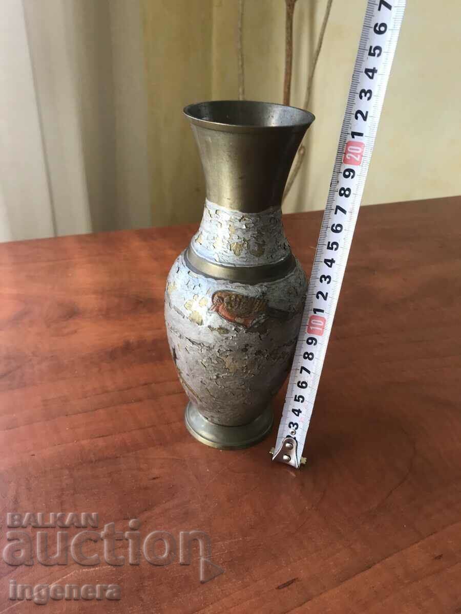 BRASS VASE-570 GR with price 37.00 BGN | € 18.92