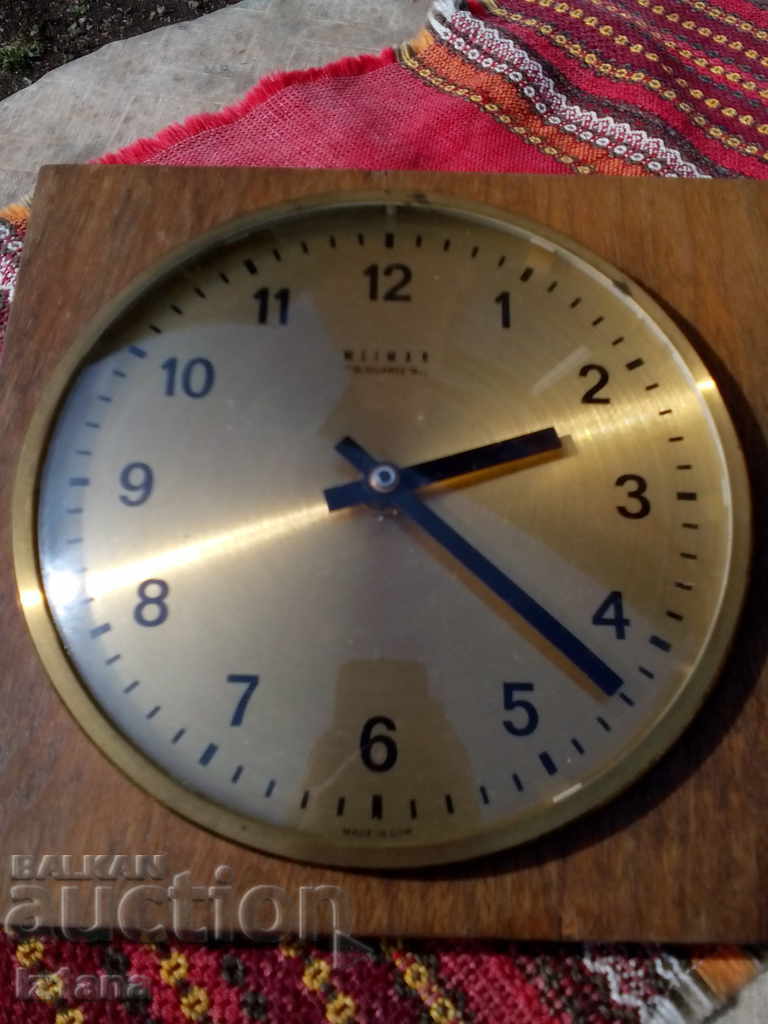 Ceas WEIMAR cu preț 33.00 BGN | € 16.87 Ceas WEIMAR cu preț 33.00 BGN | € 16.87