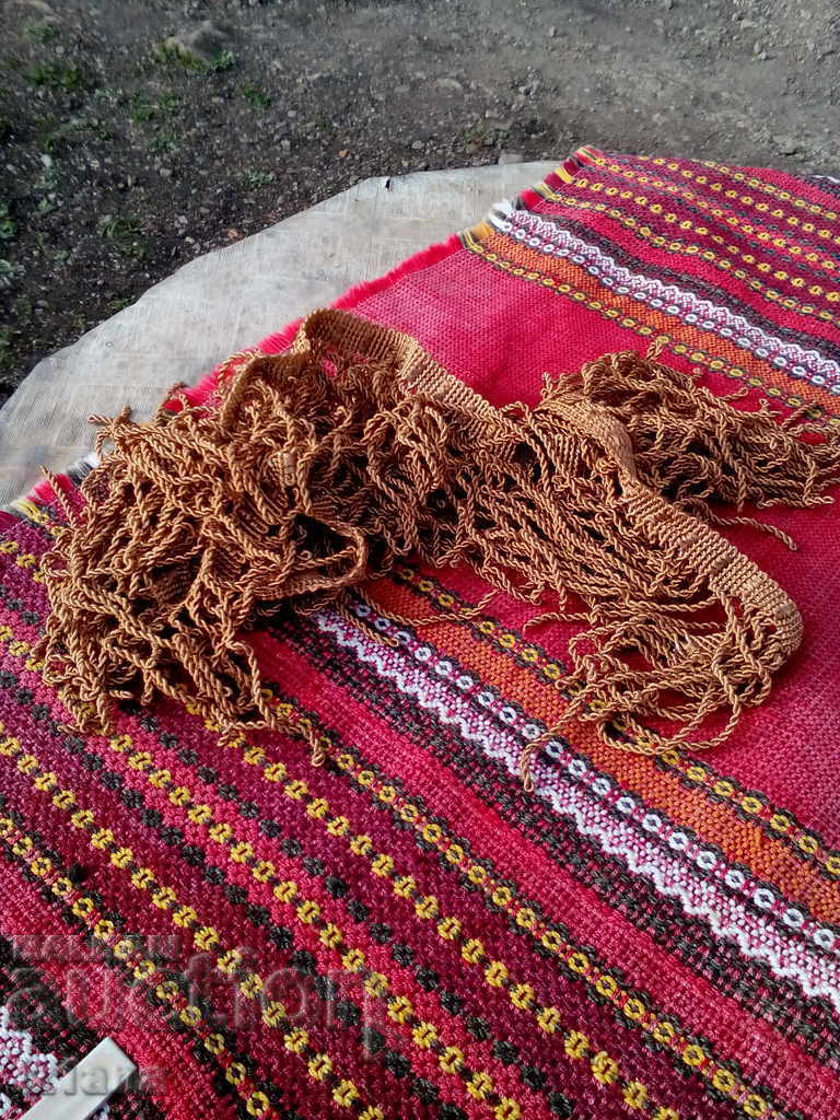 Old fringes Old fringes