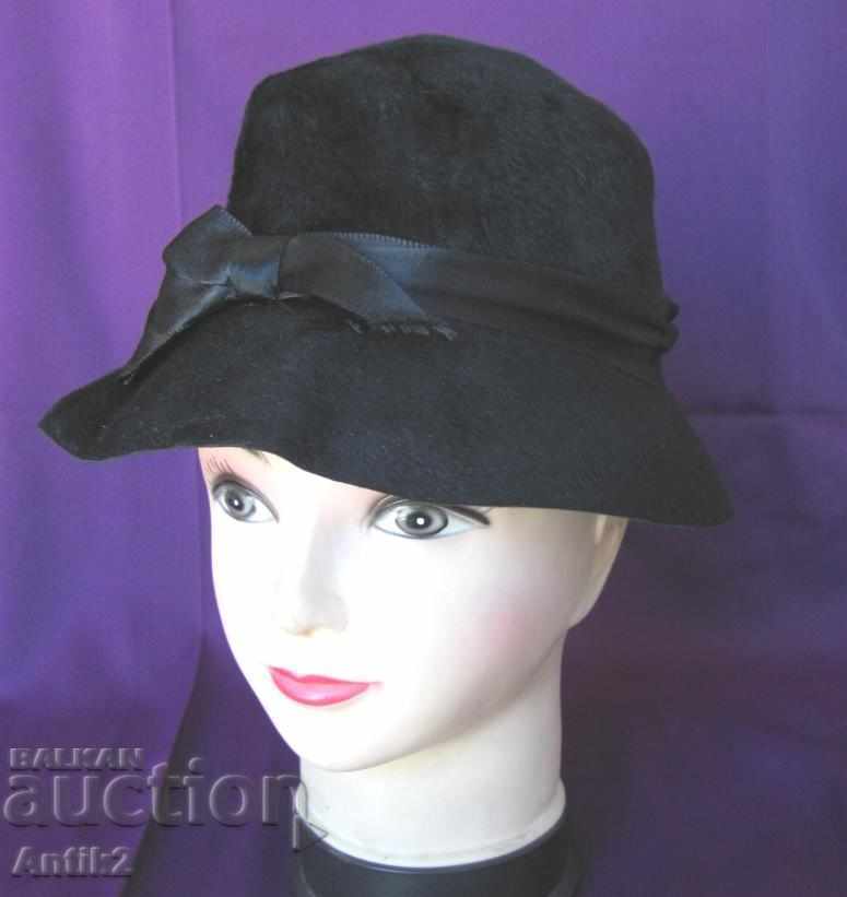 The 20 Original Ladies Hat Felts with price 35.00 BGN | € 17.90