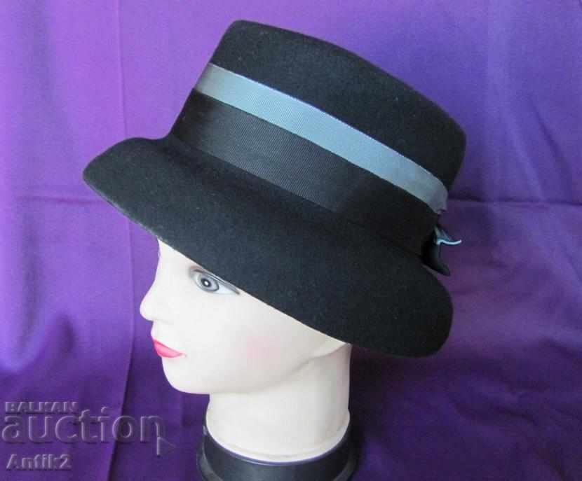 Delivery of The 20 Original Ladies Hat Felts