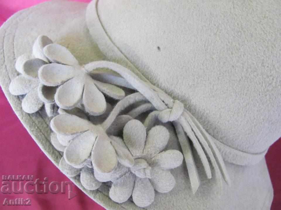 Auction The 20 Original Ladies Hat Felts Auction The 20 Original Ladies Hat Felts