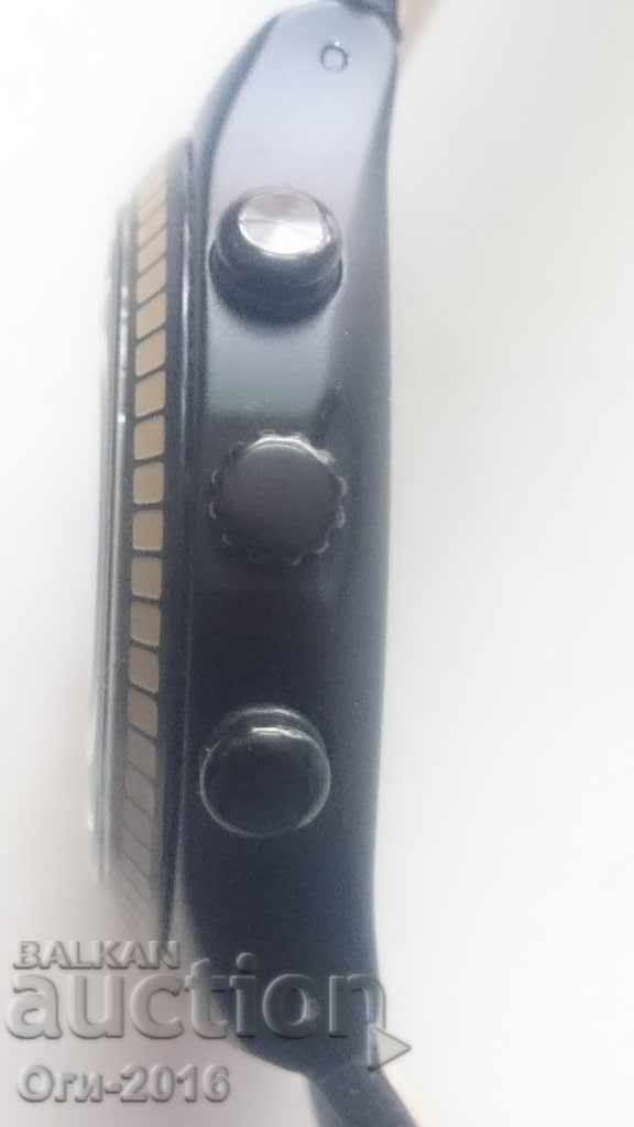 Аукцион Часовник SWATCH хронограф Аукцион Часовник SWATCH хронограф