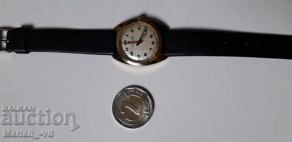 Mechanical gold plated Junghans clock with price 100.00 BGN | € 51.13 Mechanical gold plated Junghans clock with price 100.00 BGN | € 51.13