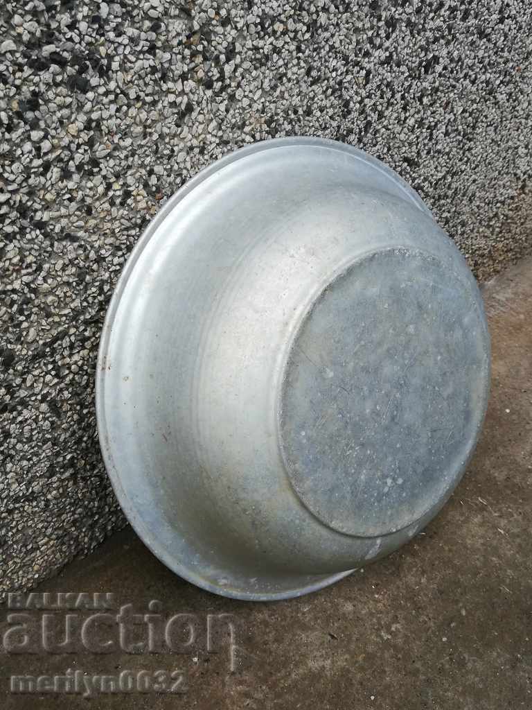 Auction  Aluminum basin household kettle bucket bowl