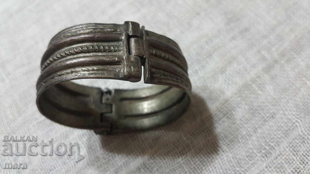 Renaissance bracelet 3 with price 99.00 BGN | € 50.62 Renaissance bracelet 3 with price 99.00 BGN | € 50.62