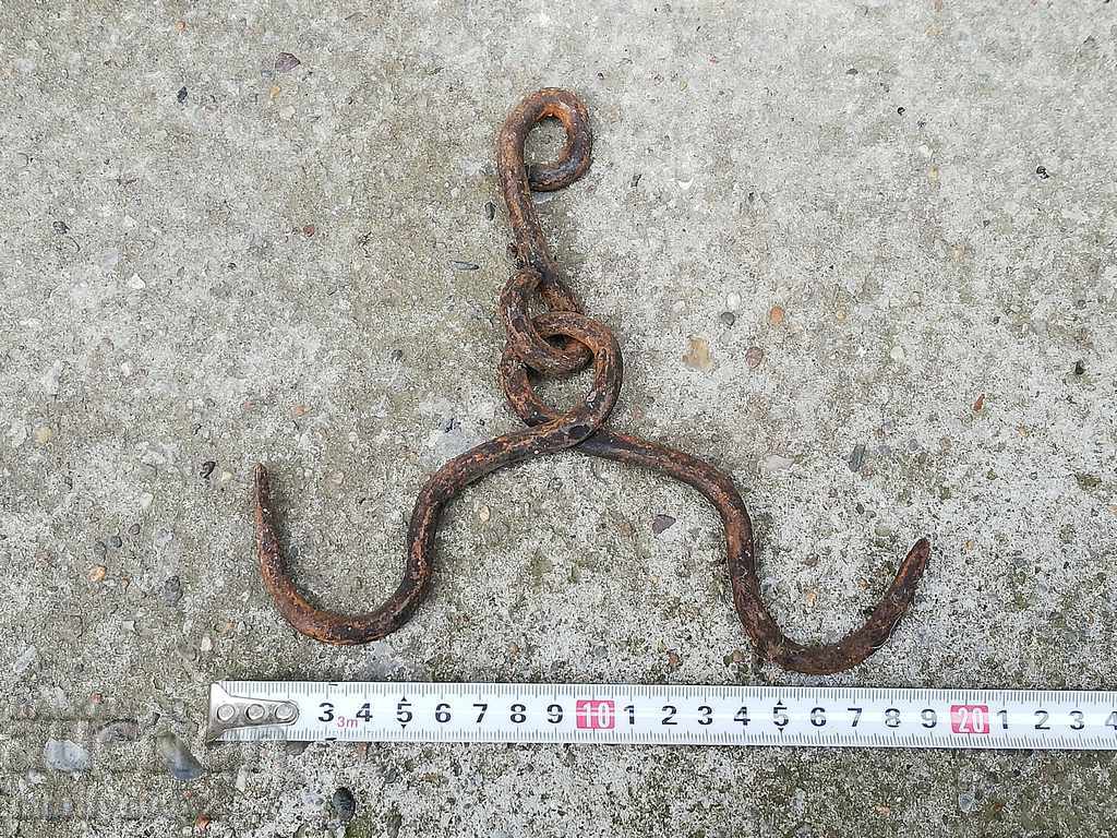 Auction  An old forged scraping hook, double twin