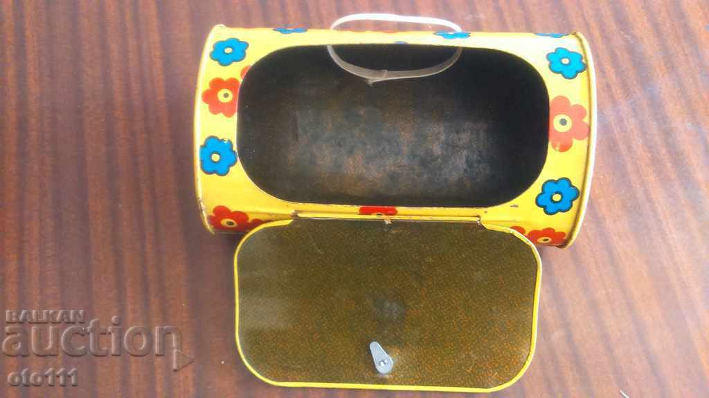 OLD CHILDREN'S TIN BAG - USSR with price 20.00 BGN | € 10.23 OLD CHILDREN'S TIN BAG - USSR with price 20.00 BGN | € 10.23