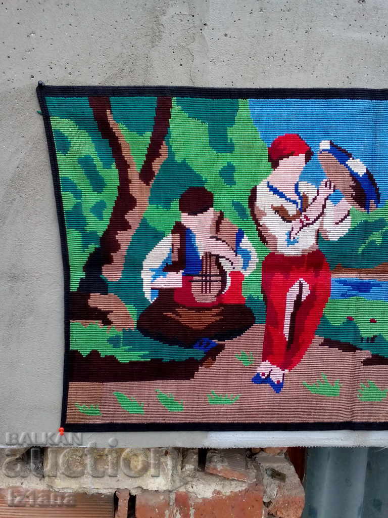 Auction An old hacker, wall cover Auction An old hacker, wall cover