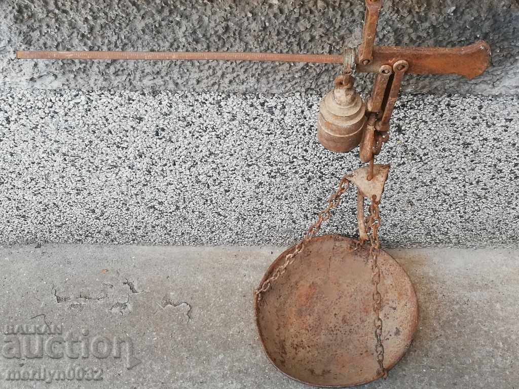 Auction Old scales, pallet, scales, scales from the beginning of the twentieth century Auction Old scales, pallet, scales, scales from the beginning of the twentieth century