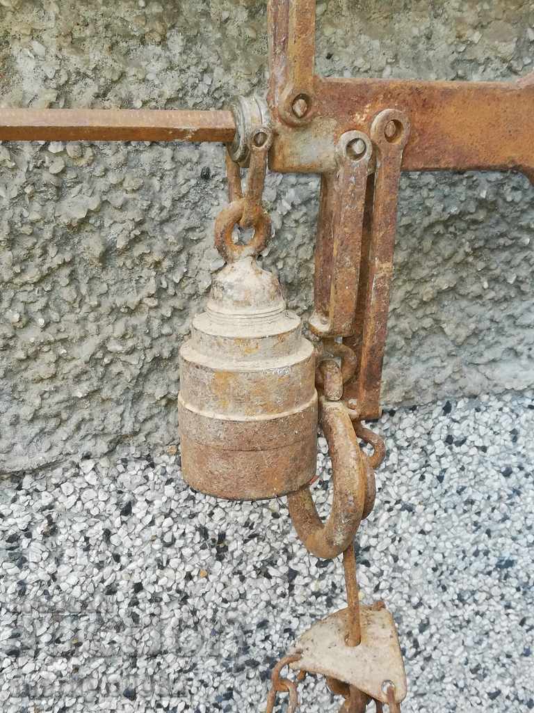 Delivery of Old scales, pallet, scales, scales from the beginning of the twentieth century Delivery of Old scales, pallet, scales, scales from the beginning of the twentieth century