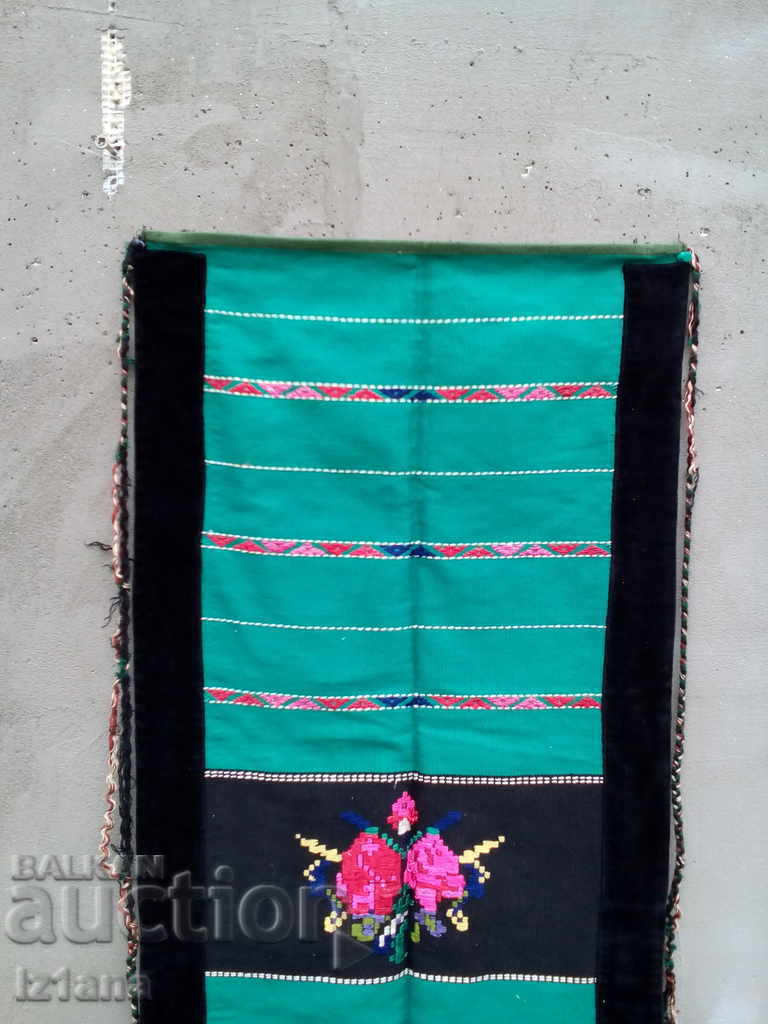 Auction  Antique apron