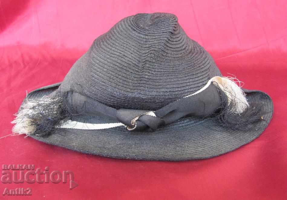 The 30 Ladies Hat - 5