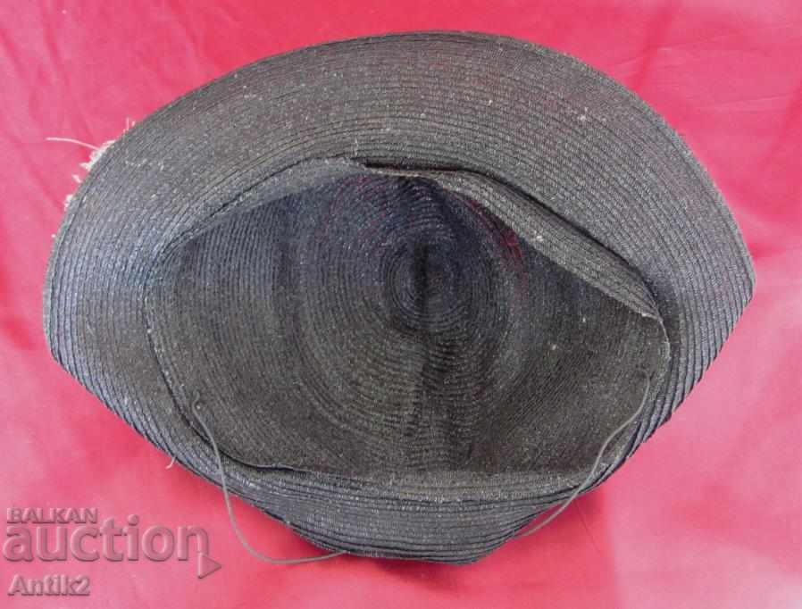 The 30 Ladies Hat - 6