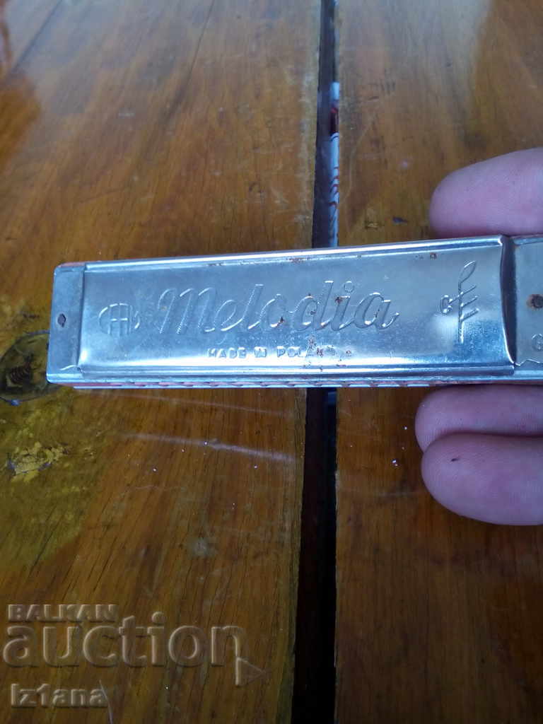 Old harmonica Melodia with price 10.00 BGN | € 5.11 Old harmonica Melodia with price 10.00 BGN | € 5.11