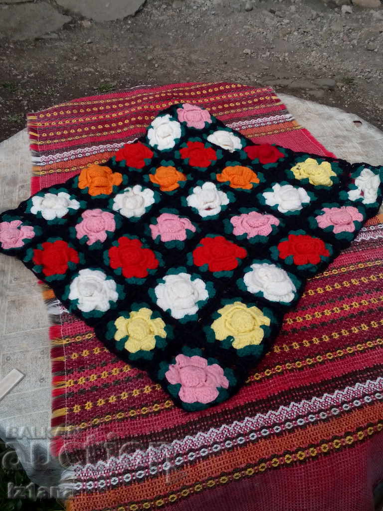 Auction An old knit pan Auction An old knit pan