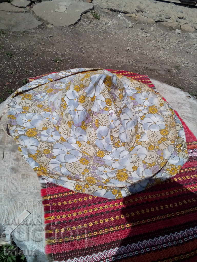 Delivery of Old beehive protection hat Delivery of Old beehive protection hat