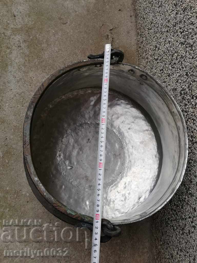 Old harania, a copper pot, a big boiler, a baker, a bumper - 6 Old harania, a copper pot, a big boiler, a baker, a bumper - 6