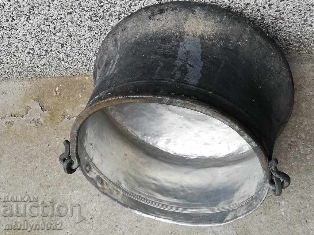 Old harania, a copper pot, a big boiler, a baker, a bumper - 7 Old harania, a copper pot, a big boiler, a baker, a bumper - 7