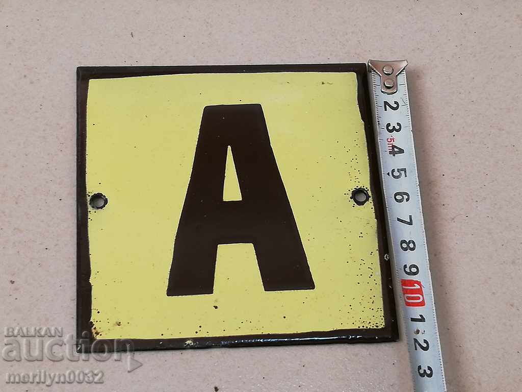 Auction Enameled plate, plate Auction Enameled plate, plate