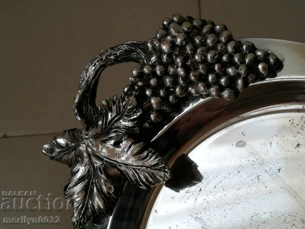 Old metal tray, tray, plateau with price 45.00 BGN | € 23.01 Old metal tray, tray, plateau with price 45.00 BGN | € 23.01