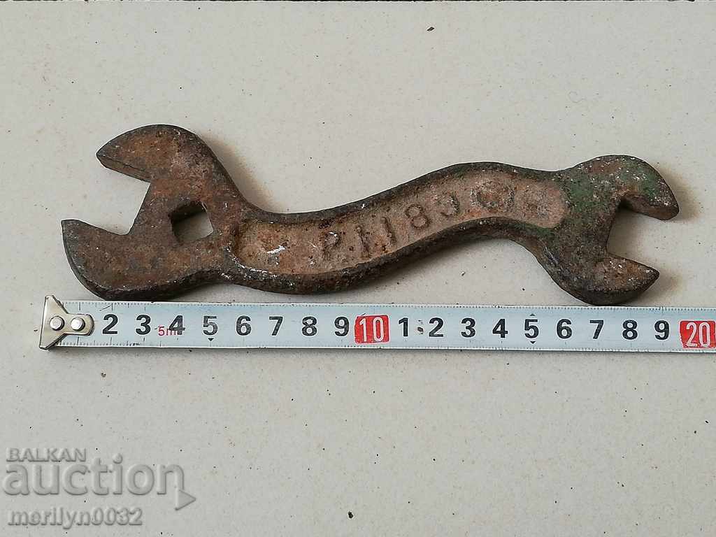 Παλιά κλειδί εργαστηρίου - 5 Παλιά κλειδί εργαστηρίου - 5