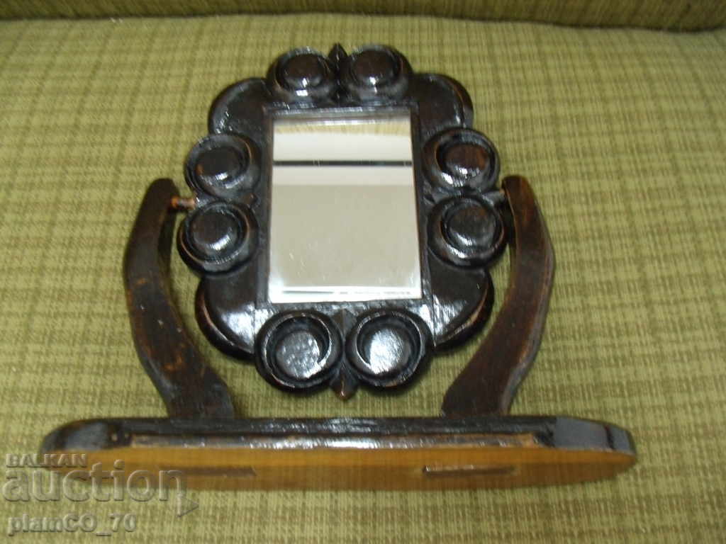 Auction No * 2113 old desk mirror with wooden frame Auction No * 2113 old desk mirror with wooden frame