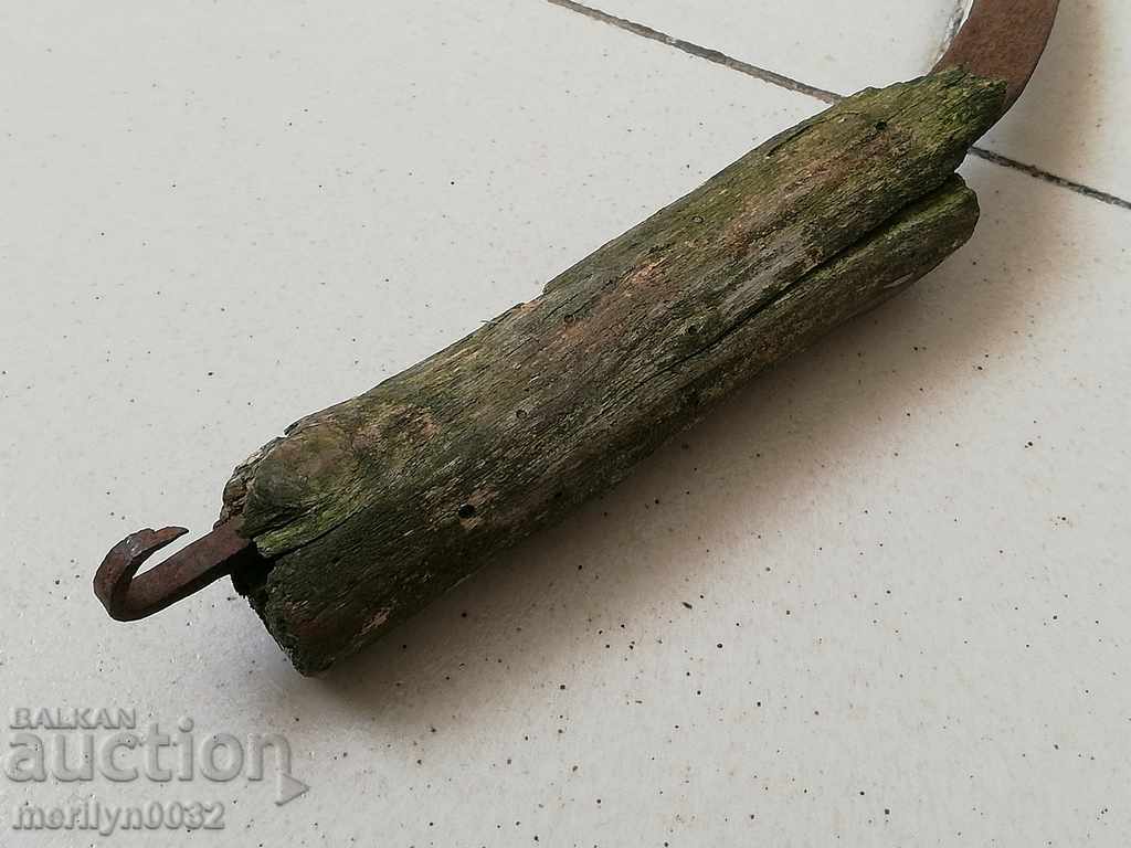 Old sickle beginning of the 19th century kozer, blade, wrought iron - 5 Old sickle beginning of the 19th century kozer, blade, wrought iron - 5