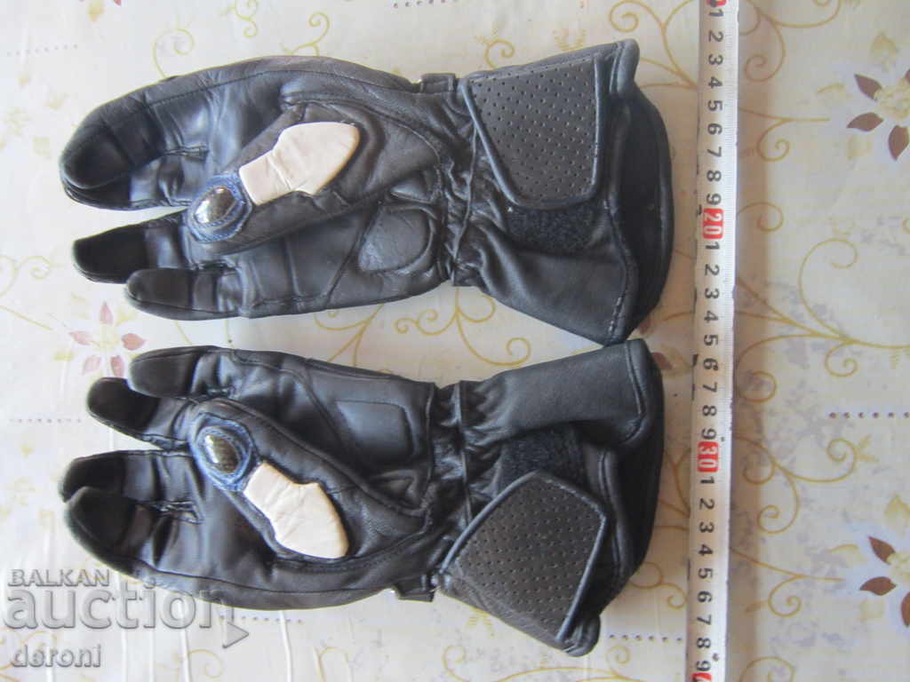 Auction Moto gloves FLM motorcycle motorcycle rocker leather Auction Moto gloves FLM motorcycle motorcycle rocker leather