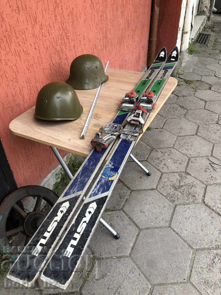 9919. SKI cu preț 40.00 BGN | € 20.45