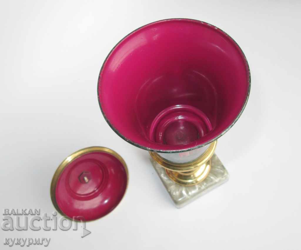 Delivery of Rare Old Prize Soccer Cup USSR painted signed 1962. Delivery of Rare Old Prize Soccer Cup USSR painted signed 1962.