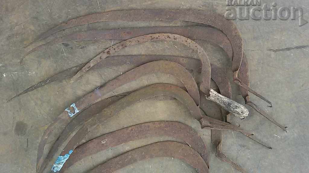 Auction lot of antique sickles sickle mower Auction lot of antique sickles sickle mower
