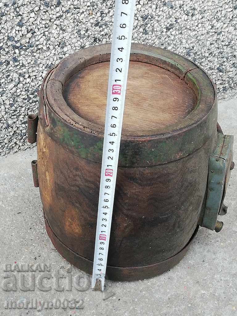 Παλιό μπακκέλ, μπακλίτσα, μπουρέ, κρίνα, το ξύλινο με τιμή 79.00 BGN | € 40.39 Παλιό μπακκέλ, μπακλίτσα, μπουρέ, κρίνα, το ξύλινο με τιμή 79.00 BGN | € 40.39