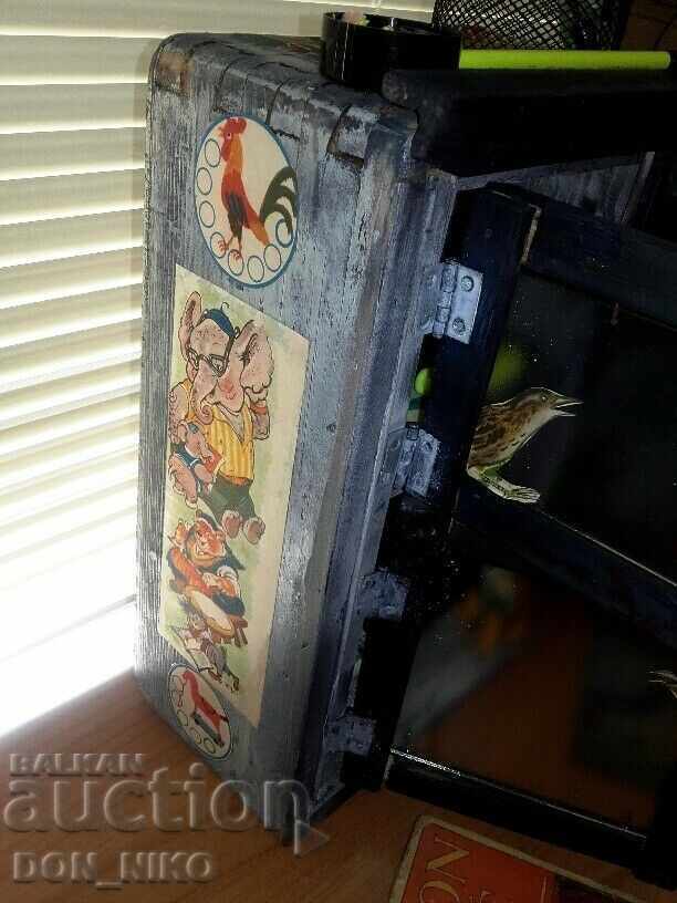 Delivery of Wooden Children's Cabinet Delivery of Wooden Children's Cabinet