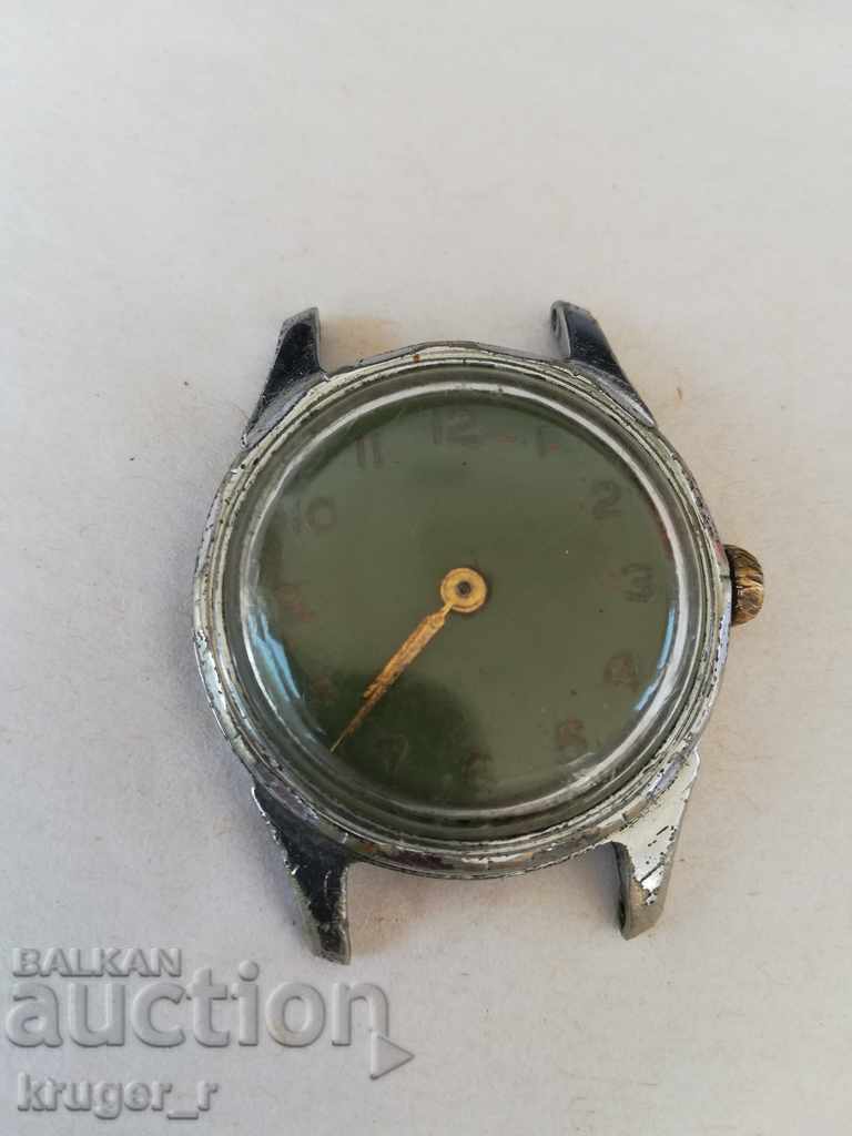 USSR clock with price 25.00 BGN | € 12.78 USSR clock with price 25.00 BGN | € 12.78