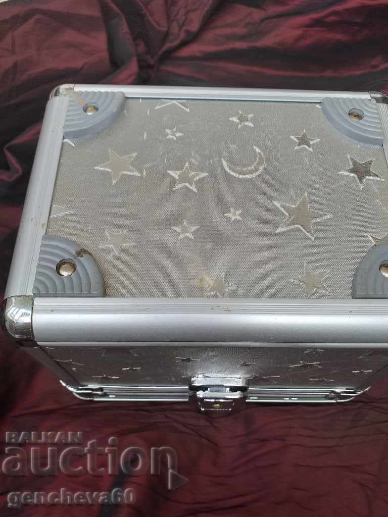 Aluminum briefcase with keys/SOTCA - 5 Aluminum briefcase with keys/SOTCA - 5