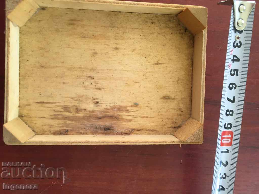 Auction BEING MINUTES FOR DEKOR SPERPLAT Auction BEING MINUTES FOR DEKOR SPERPLAT