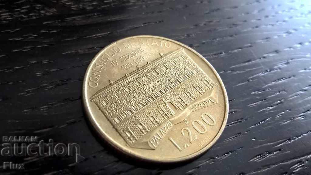Coin - Italy - 200 pounds 1990