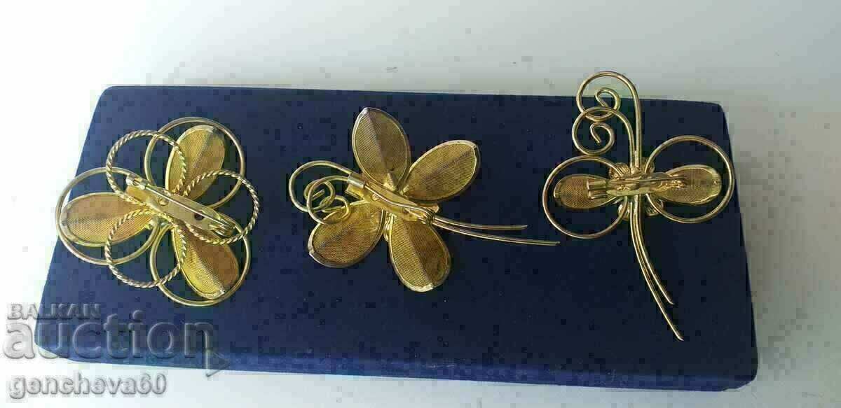 Frumoase broșe vechi „Trifoi” cu perle cu preț € 21.00 | 41.07 BGN