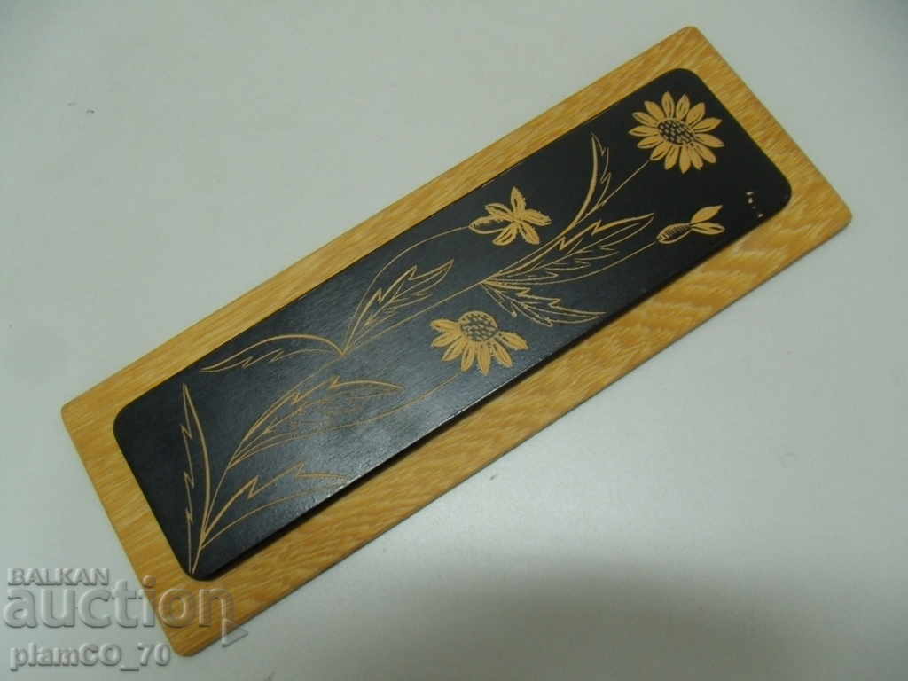 No * 1845 old wooden panel with carved ornaments with price 10.00 BGN | € 5.11 No * 1845 old wooden panel with carved ornaments with price 10.00 BGN | € 5.11