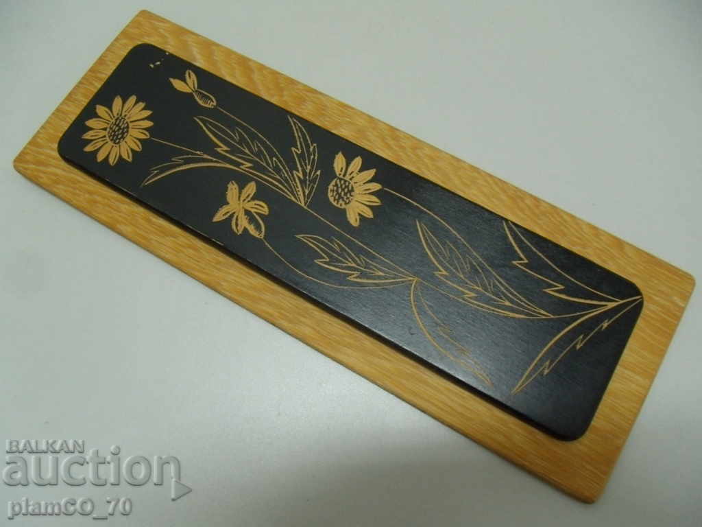 Delivery of No * 1845 old wooden panel with carved ornaments Delivery of No * 1845 old wooden panel with carved ornaments