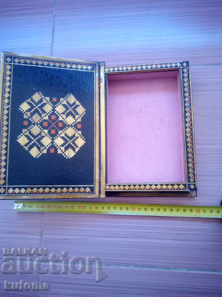 Delivery of Box Lenin Delivery of Box Lenin