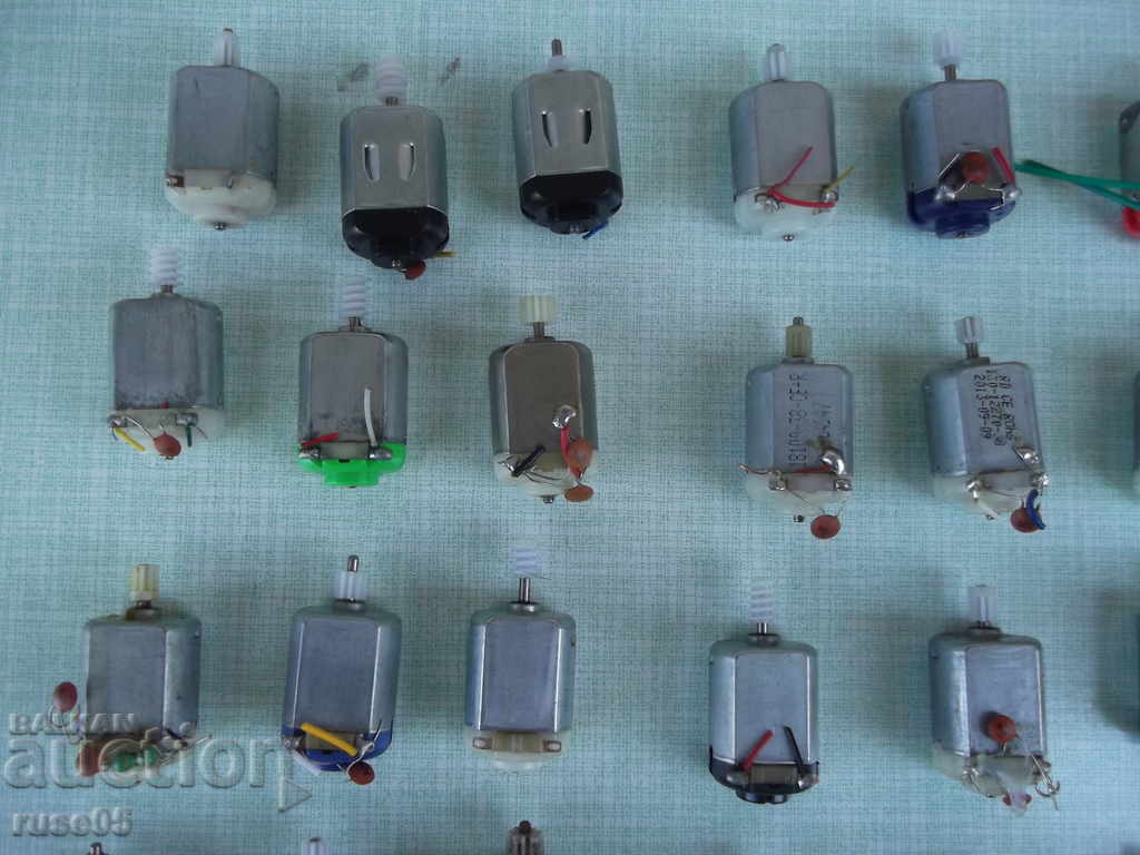 Auction Lot of 33 pcs. microelectric motors DC Auction Lot of 33 pcs. microelectric motors DC