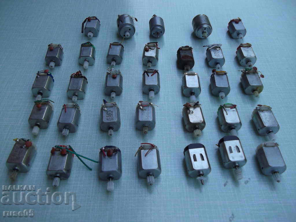 Lot of 33 pcs. microelectric motors DC - 7 Lot of 33 pcs. microelectric motors DC - 7