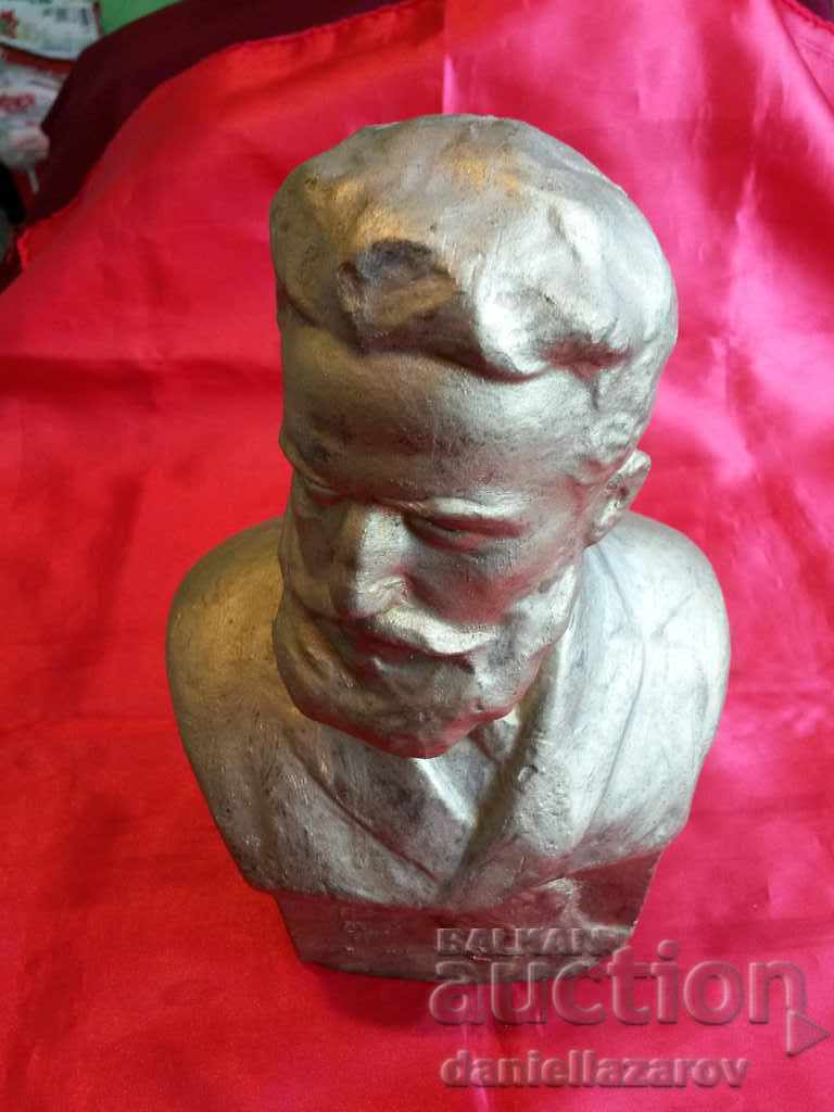 Bust HRISTO BOTEV by Prof. Atanas DUDULOV Kingdom of Bulgaria - 7 Bust HRISTO BOTEV by Prof. Atanas DUDULOV Kingdom of Bulgaria - 7