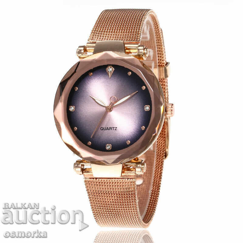 Beautiful ladies watch with metal strap black gray