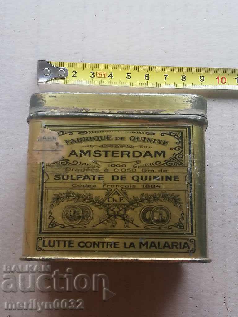 Auction  Old Dutch medicine box for quinine against malaria