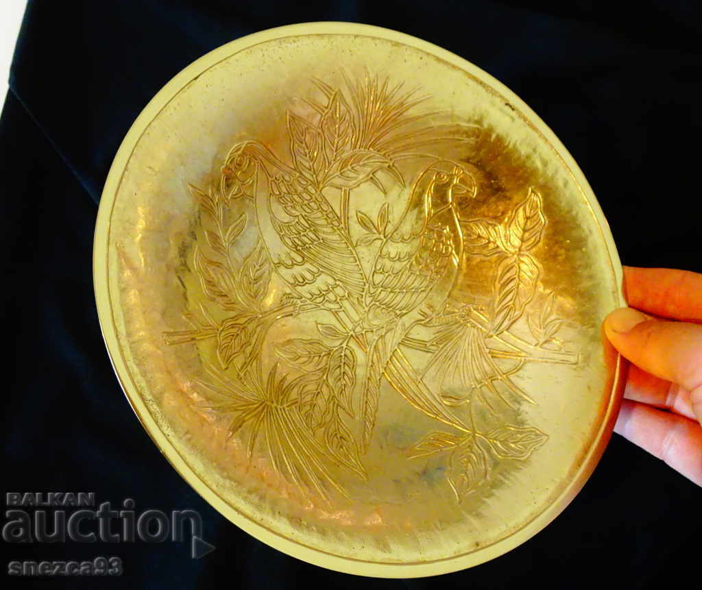 Tall bronze fruit bowl with parrots 430 g Tall bronze fruit bowl with parrots 430 g