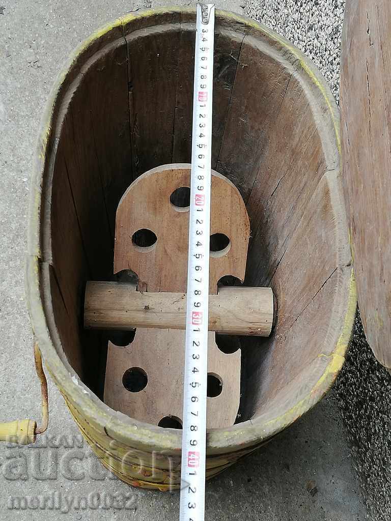 Old milk, wood, stub, barrel, bucket - 5 Old milk, wood, stub, barrel, bucket - 5